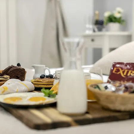 Bella Luxury Accommodation, Vatican - Liberty Collection Bed & Breakfast