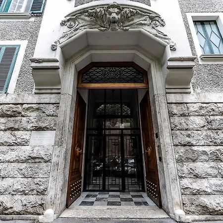 Bella Luxury Accommodation, Vatican - Liberty Collection Bed & Breakfast *
